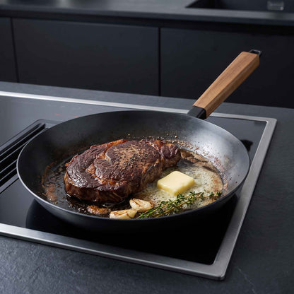 Alva Forest Carbon Steel Frying Pan with Wood Handle